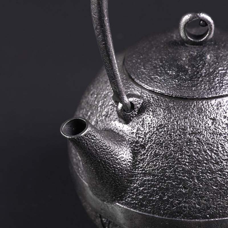 日式生铁煮茶壶大容量家用待客茶具套组复古铁壶耐用手工铁茶壶