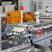 20货风现拉条验型双螺杆挤出冷机小 20型风实冷拉条双螺杆塑料造