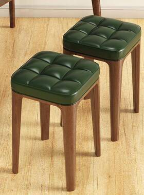 轻奢实木妆凳VDJ包软方凳家凳子化叠加餐用凳简约客厅轻奢久坐小