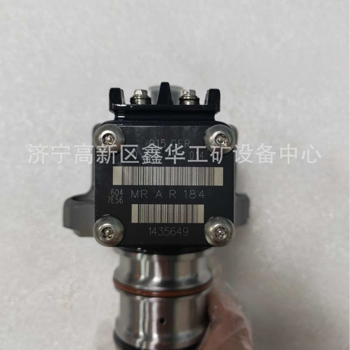 供应单体泵泵喷嘴总成313GC5233MX 0414755014