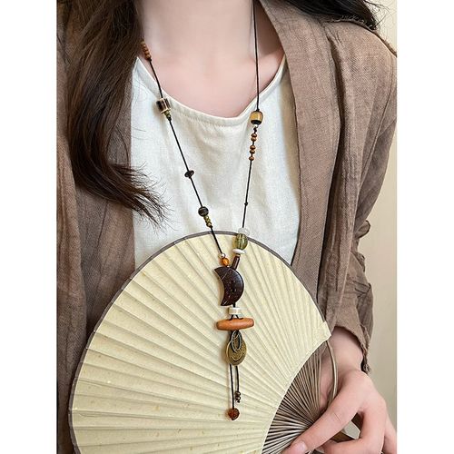 月牙笑脸木质陶瓷编织绳项链女复古民族风长款毛衣链新中式配饰品