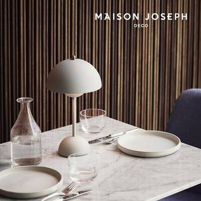 丫头的灯铺丹麦Traditio经典花苞台灯VP9可充电调光卧室床头灯装