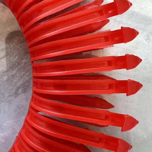 暖卡钉施地工工具塑管路铺设固卡座生产672料钉排地热定卡丁