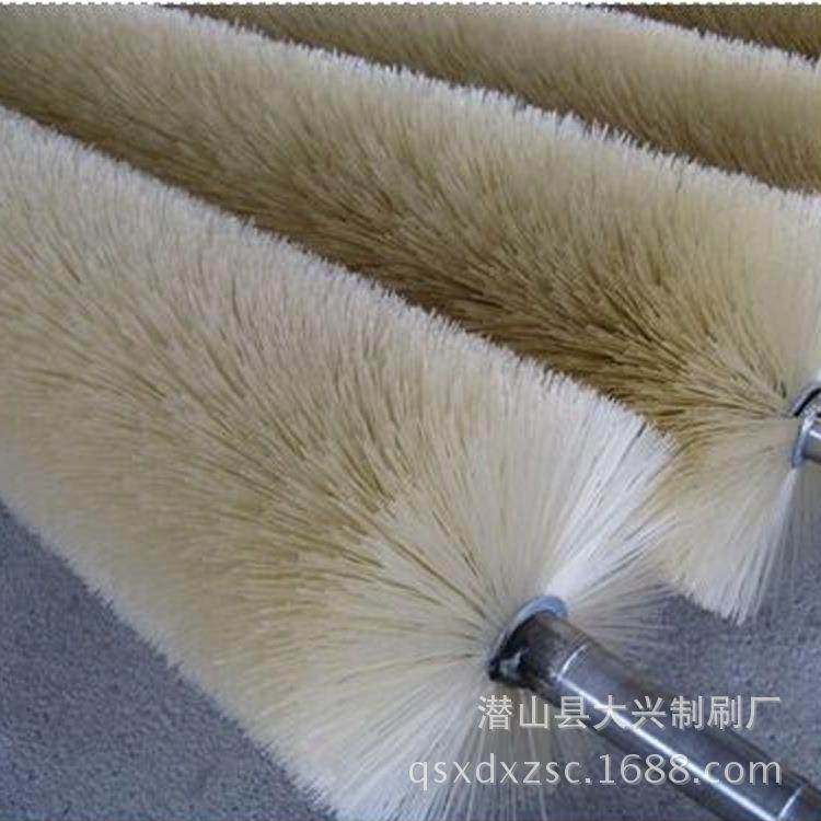 供应抛光刷辊工业毛刷辊缠绕式钢丝刷辊不锈钢丝辊刷定