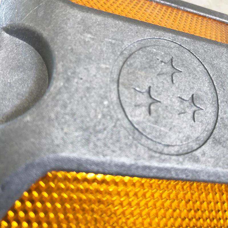 突起路标铸铝道钉塑料道钉单双面减速路标安全反光标志道钉