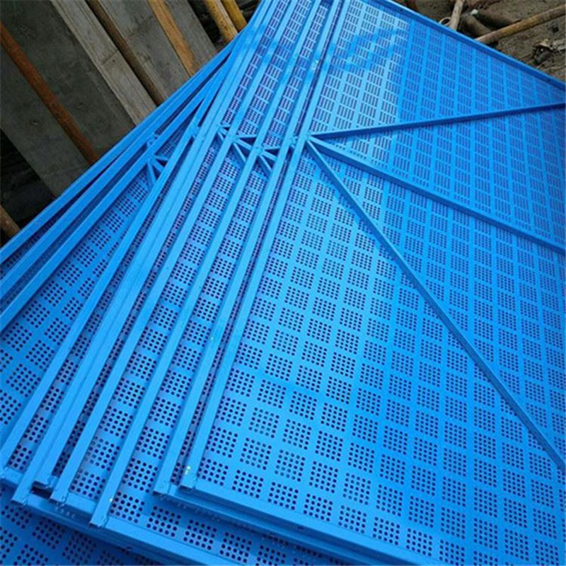 防外墙架脚手架坠外钢施工。架网外爬冲孔网防钢板网工地建筑安全