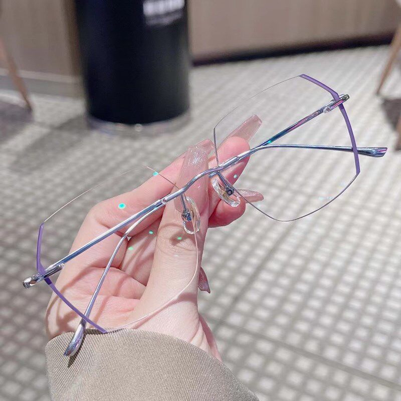 网红新品纯钛无框近视眼镜男女情侣有可配度数眼镜框框变色成品