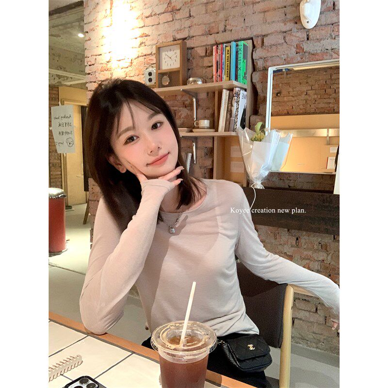 孔一粒 简约休闲圆领薄款长袖T恤女夏季新款宽松显瘦防嗮打底上衣