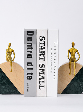 现代家居饰品书靠书桌书架装饰品样板间书柜大理石铜人摆件