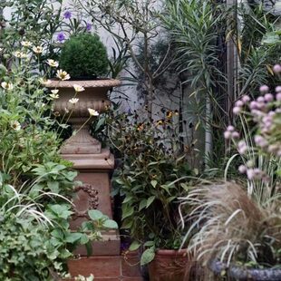 欧式复古酒杯花盆罗马柱底座大号露台庭院花园装饰造景田园摆件