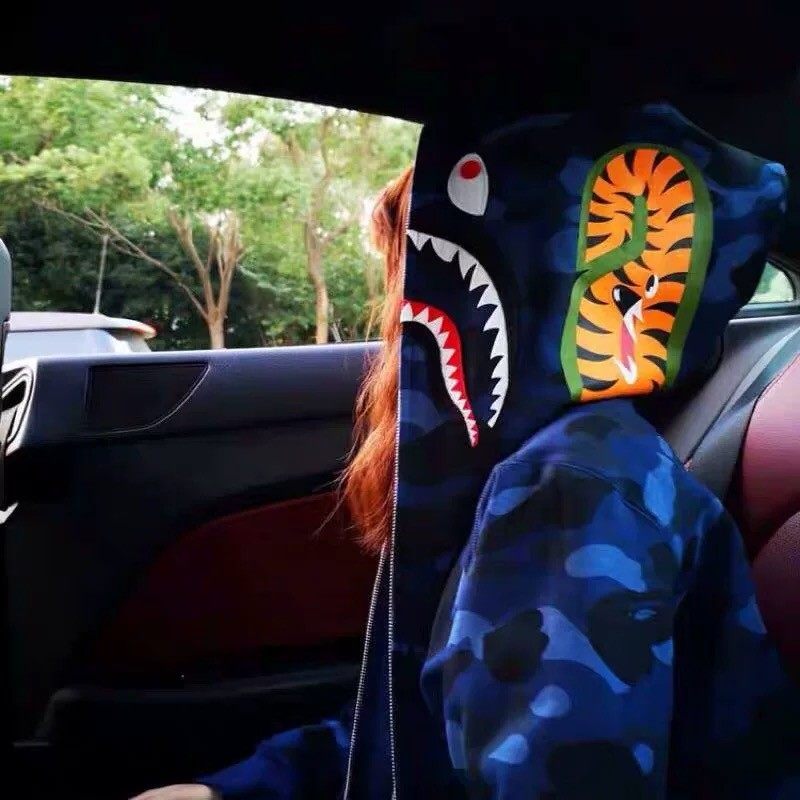 thumbnail for Mzc Shark Color Camo Classic Camouflage Shark Sweatshirt Trendy Men's and Women's Zip Up Hoodie Jacket