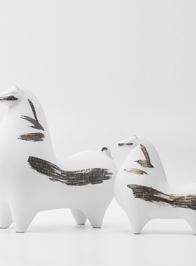 新中式创陶瓷个性马摆件样板t房样品屋展示中心客厅酒店博古架书