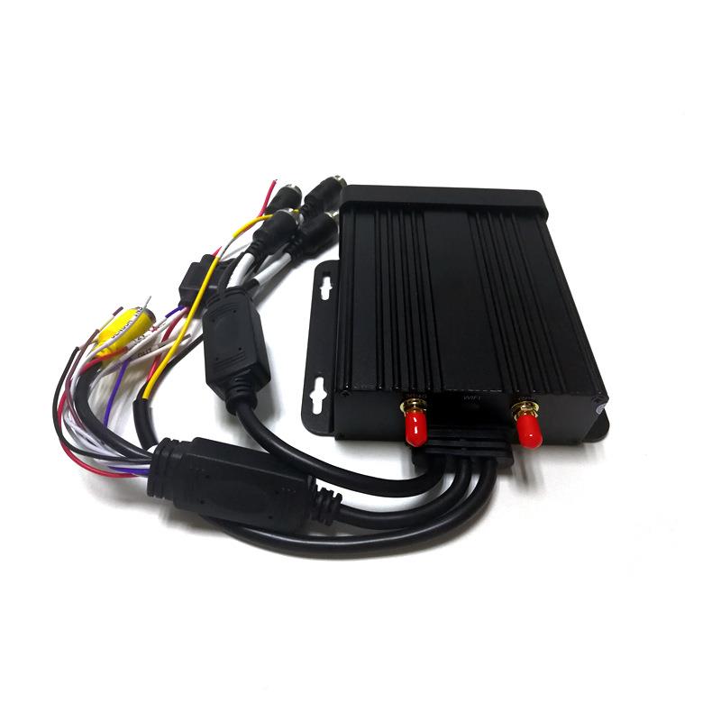 工载程机械车4G车录录像机油报警UL212+T1像自动上传监控油箱防偷