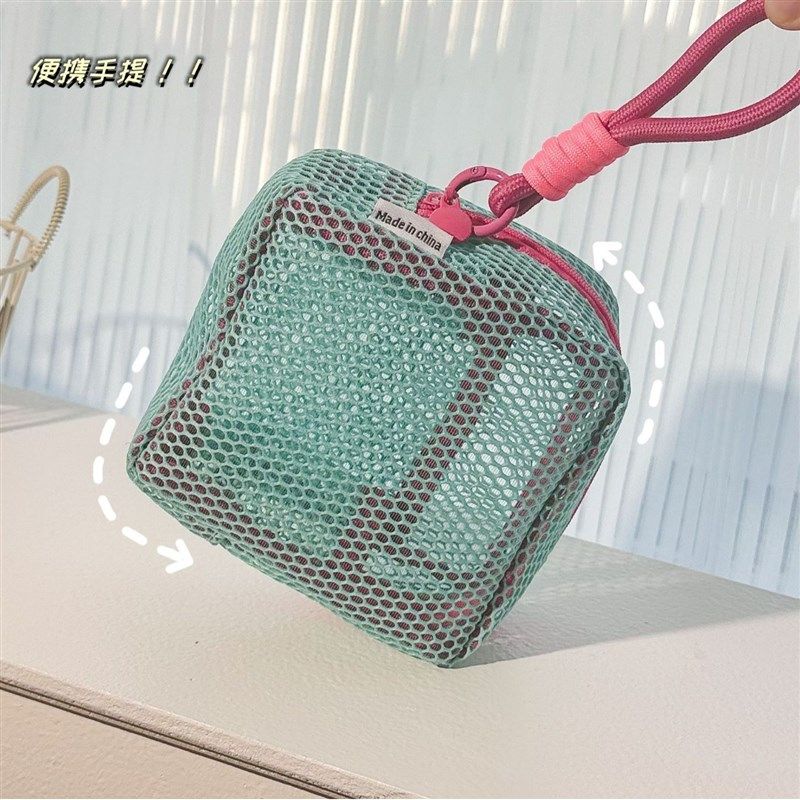 新款数据线收纳包多巴胺配色豆腐包大容量充电器收纳袋化妆包便携,纺织面料/辅料/配套,服装加工设备,淘宝优惠券,粉丝福利购,淘宝优惠卷