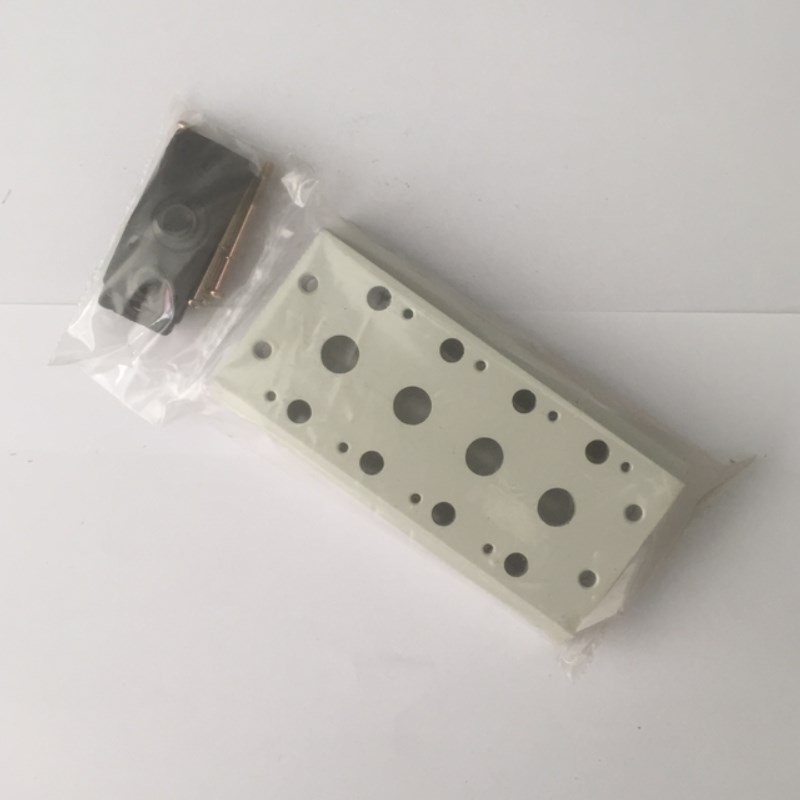 白色喷漆4V310-10电磁阀底座汇流板300M2F/3F/4F/5F/6F/7F/8F/10F