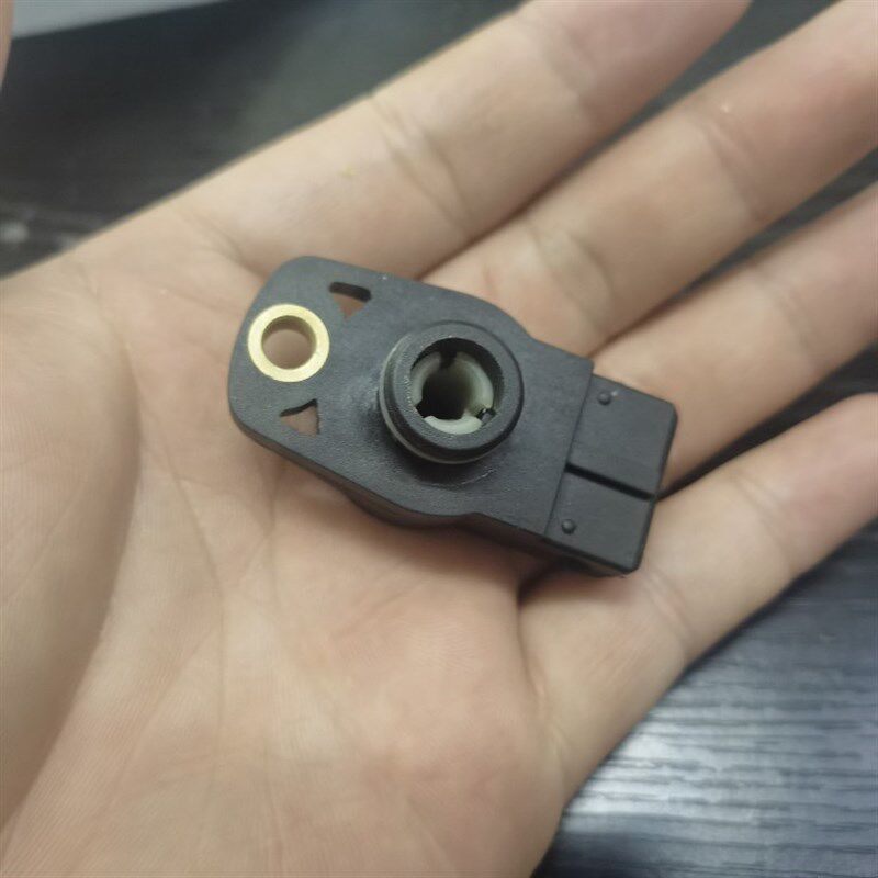 适用春风NK650 NK400 TR650节气门传感器 TPS传感器 节气阀门装置