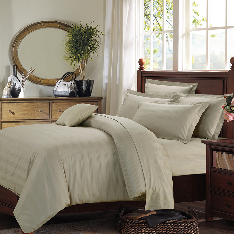 简约欧式家纺1.5k/1.8m床上用品四件套 全棉贡缎变平条纹双人被套