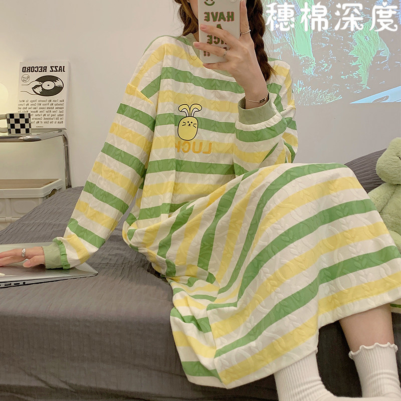 秋季睡裙女款长袖圆领休闲可外y睡裙