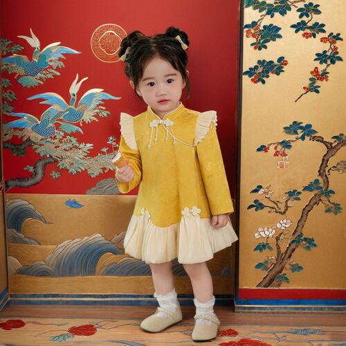 周岁女宝宝礼服秋冬中式国风生日宴抓周加绒幼儿童衣服女童公主裙