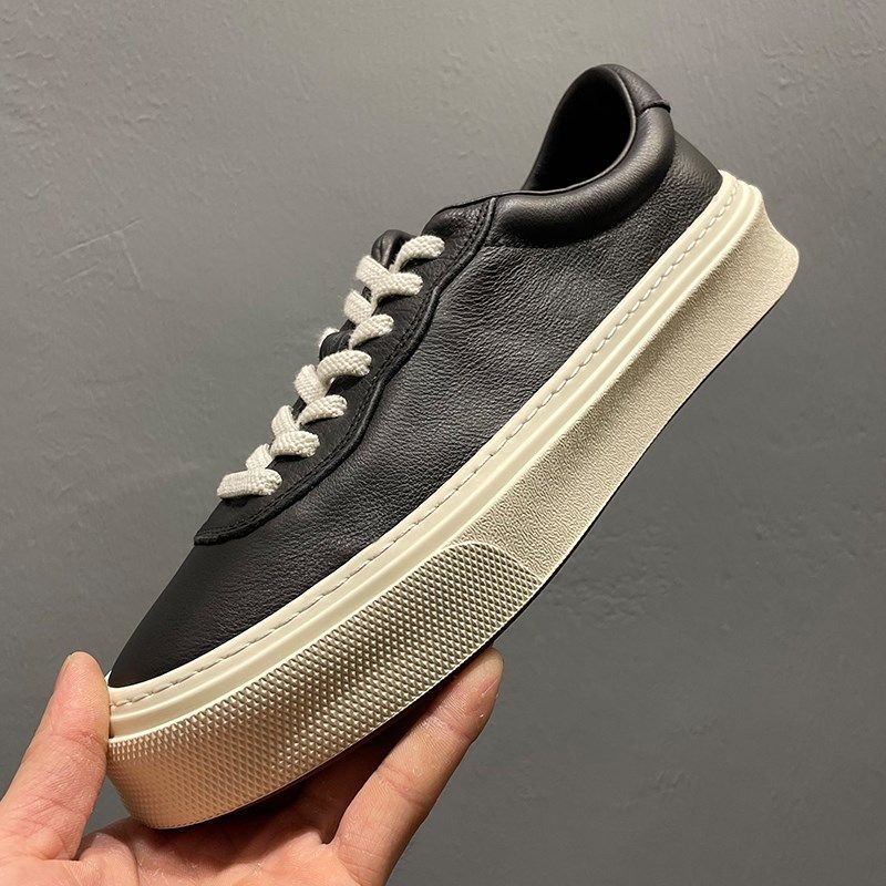 舒适百搭韩版休闲鞋2024冬季新款潮低帮板鞋简约时尚流真皮男鞋,流行男鞋,时尚休闲鞋,淘宝优惠券,粉丝福利购,淘宝优惠卷