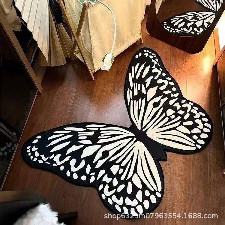 蝴蝶轻奢地毯法式复古地毯隔凉防滑卧室床边地毯耐脏吸水植绒客厅