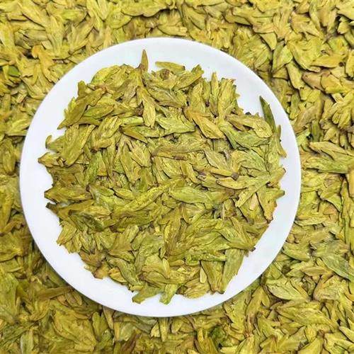 王大鹏 2025年新昌大佛龙井明前开园头采绿茶豆香型125克罐装