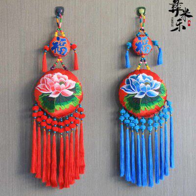 云南民族风刺绣挂件手工布艺流苏荷包香囊车饰装饰品送老外小礼品