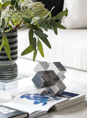 简约现代轻奢几何十字水晶玻璃摆件E样板间售楼处客厅玄关桌面摆