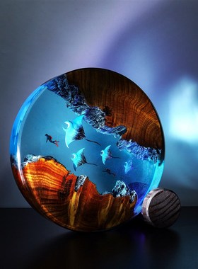 马里亚纳海沟探险l环氧灯魟鱼和潜水员树脂灯深海生物树脂艺术礼