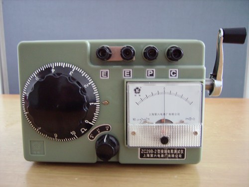 上海第六电表厂梅格牌ZC29B-1/ZC29B-2接地摇表/电阻表电阻测量仪