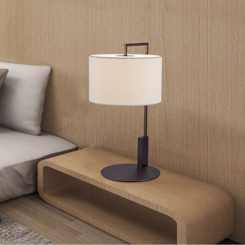 简约现代个性铁艺金属时尚台灯客厅卧室书M房样板间轻奢床头灯饰