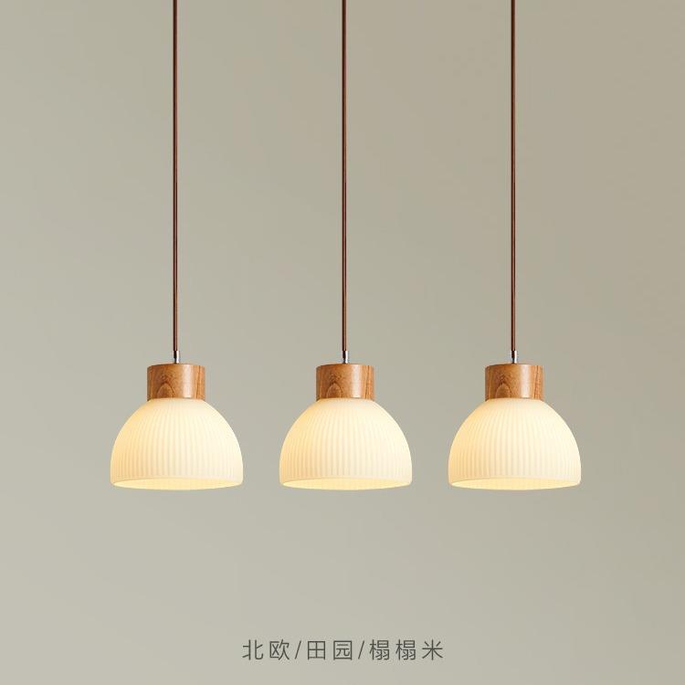 餐厅吊灯三头简约原木日式餐桌吧台灯新款个性创意单头卧室吊灯