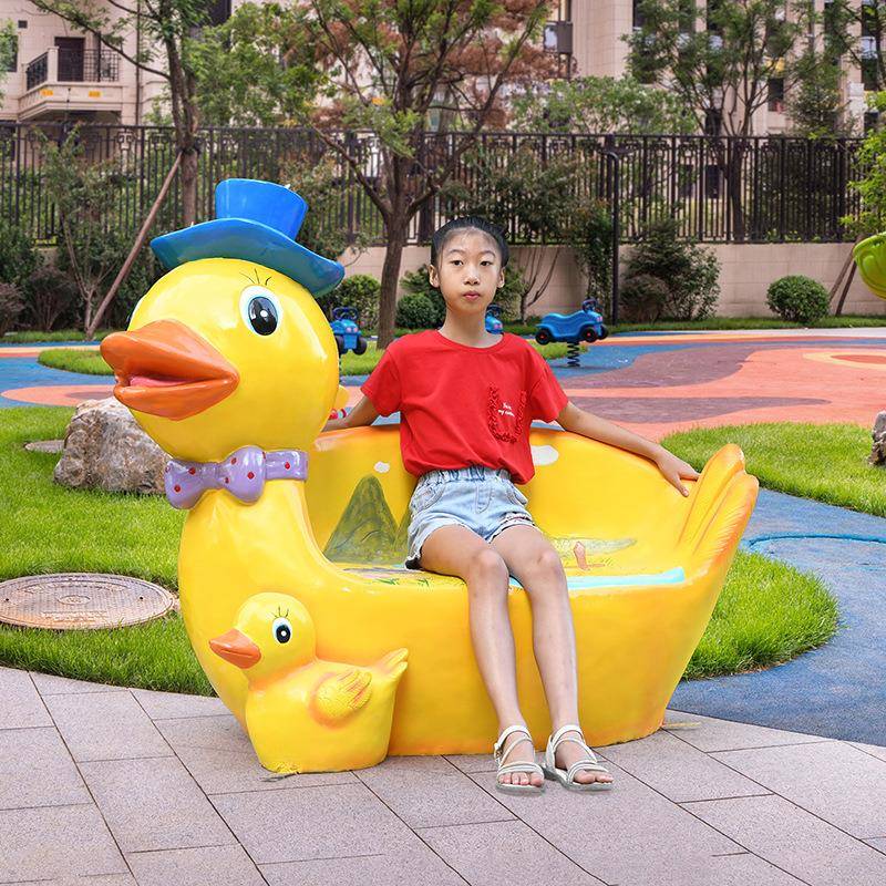 卡通动园乐物玻璃钢座椅公园景观装饰品区商场游幼儿园景HY1776-