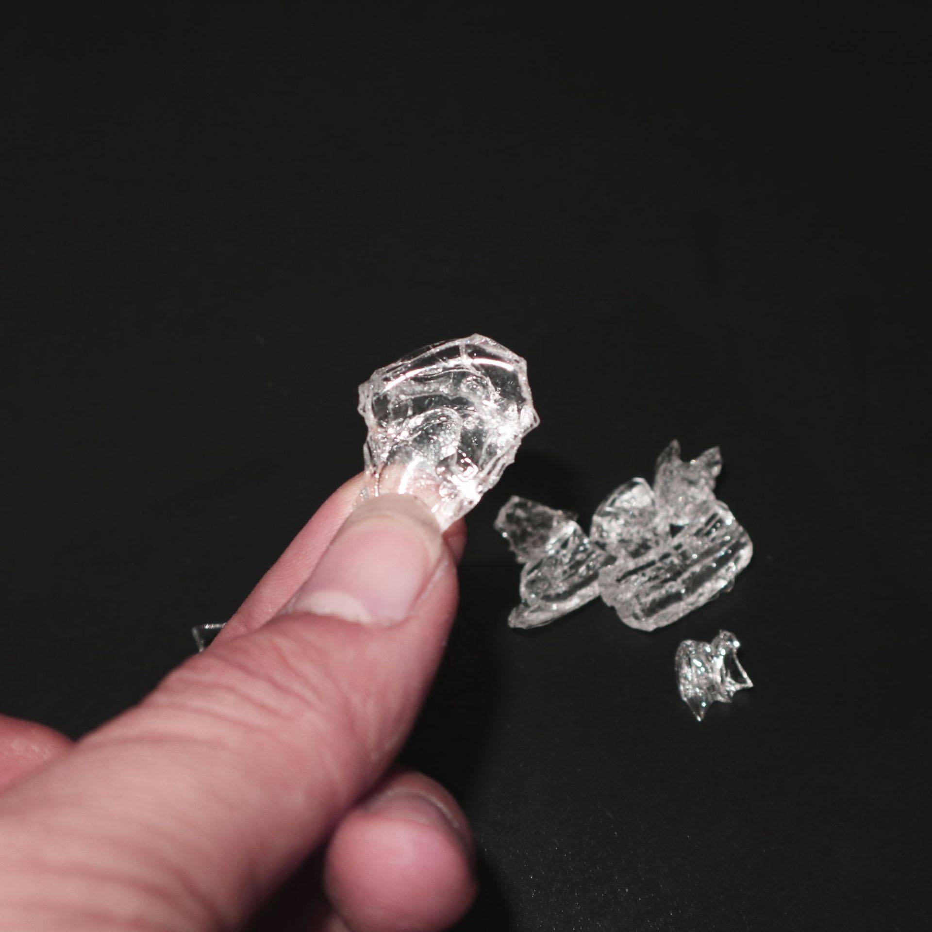 汽车镀晶抗划伤高硬度超疏水无机结晶液体玻璃原液镀晶原液厂家