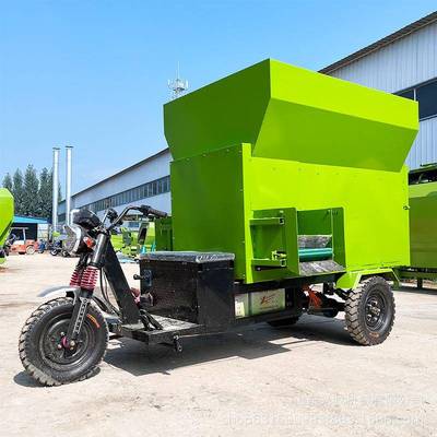 5方SDB柴油三草轮牛棚过道牲撒机35马立力式搅拌撒料机畜饲喂喂牛