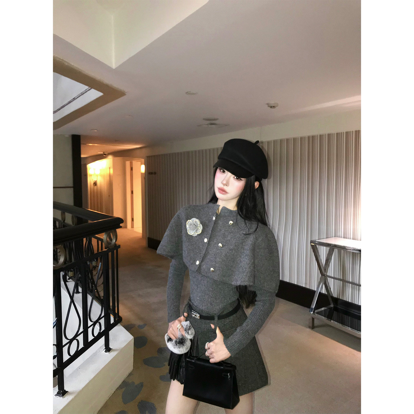 斗篷针织两件套灰色2025新款冬季显瘦披肩打底衫双排扣针织套装,女装/女士精品,时尚套装,淘宝优惠券,粉丝福利购,淘宝优惠卷