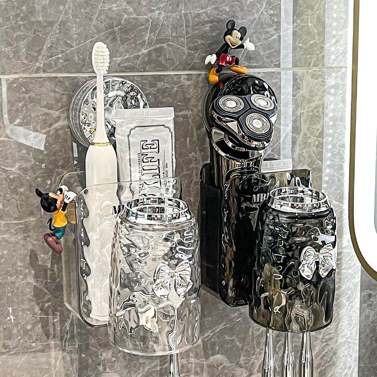 吸盘牙刷置物架免打孔新款漱口杯壁挂式卫生间牙杯电动牙刷架