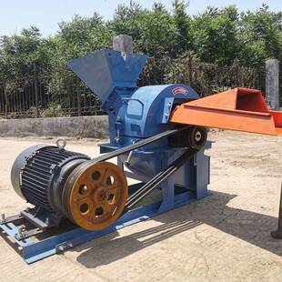 小型碎木机园林果园葡萄枝条树枝粉碎机电动柴油可移动碎枝机家用