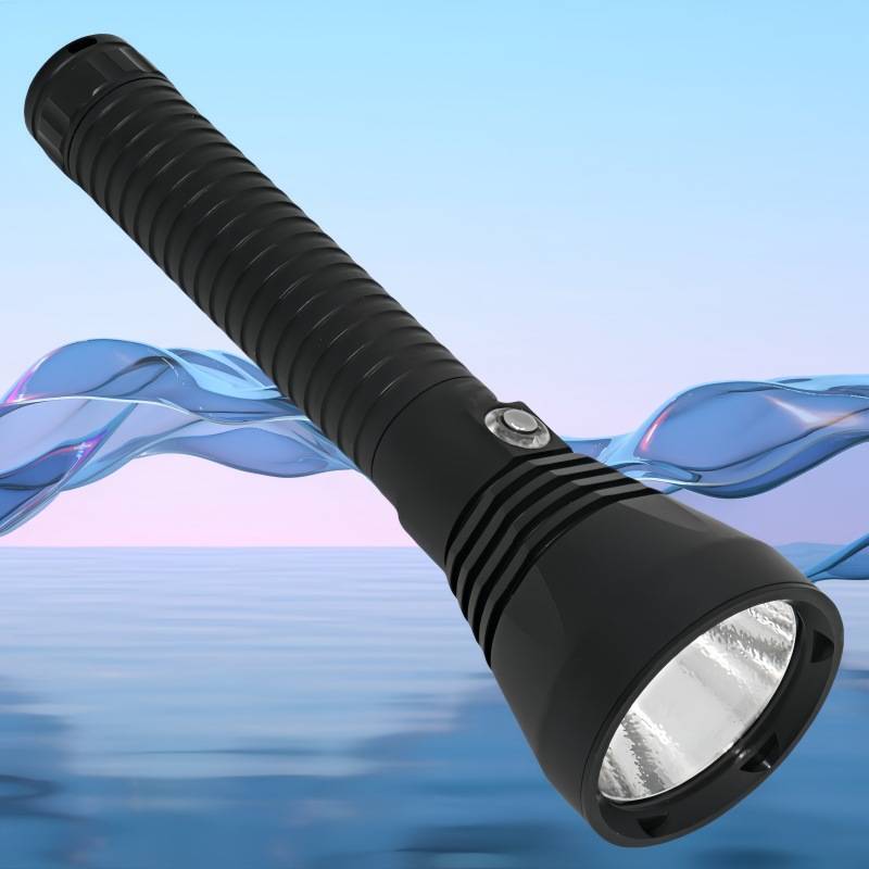 新款XHP70二代潜水手电筒黄光强光充电26550 IPX8水下照明手电筒