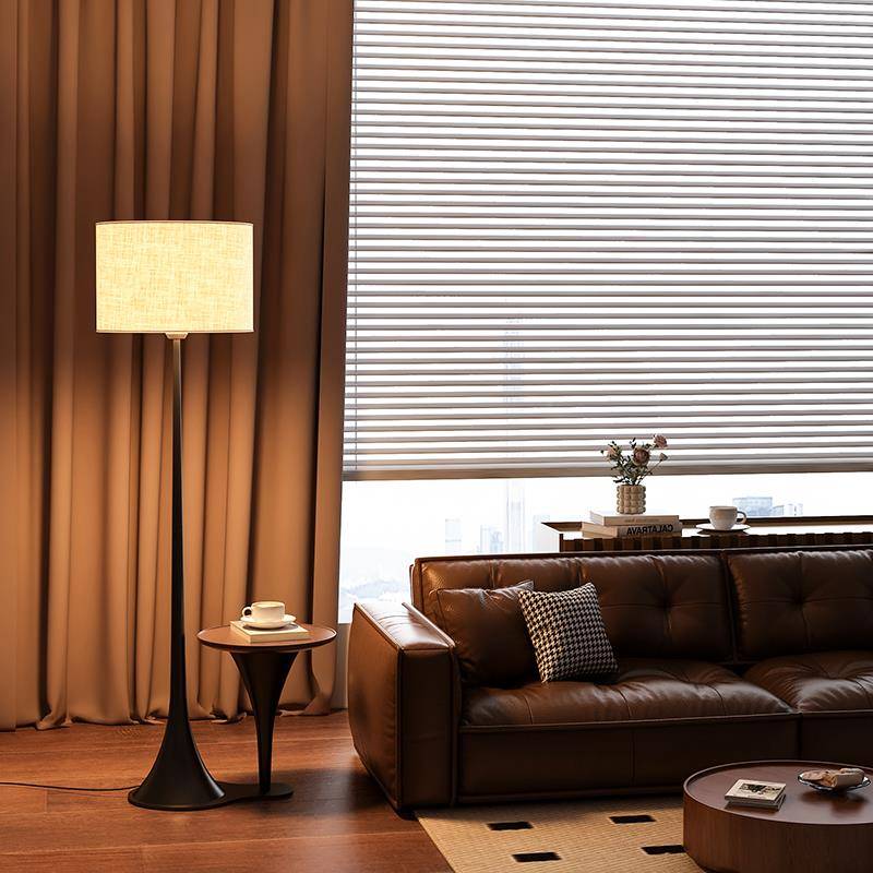 客厅落地灯卧室床柜感轻奢氛头现代法沙562式围发置物架台灯一体