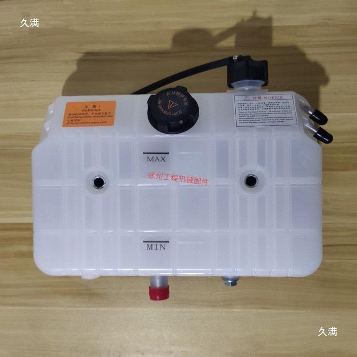 吊车20696吨5吨新款膨胀水箱塑料副2水箱锈不钢小水箱
