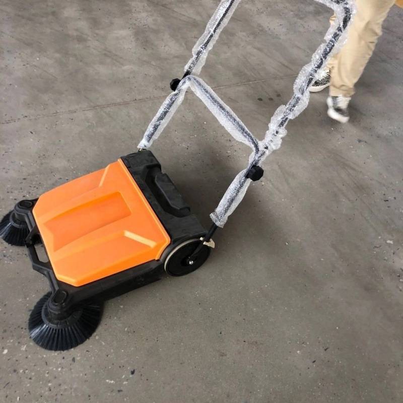 手推式扫地动力工业工厂养殖场扫地机粉尘鸡舍小过道专用清扫车