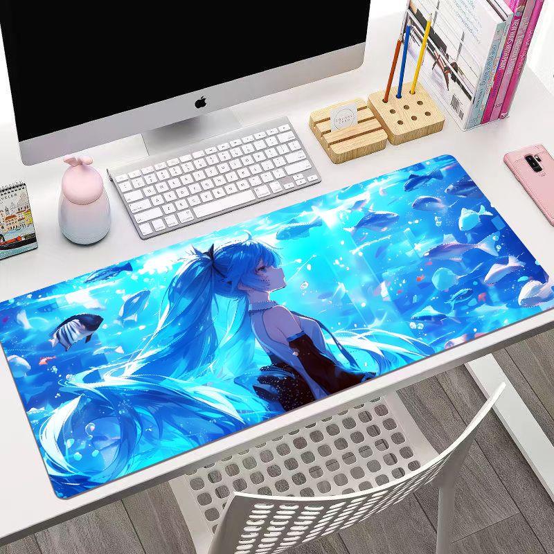 初音未来滑鼠垫MIKU卡通可爱超大电竞耐脏键盘防滑垫宿舍新款桌垫