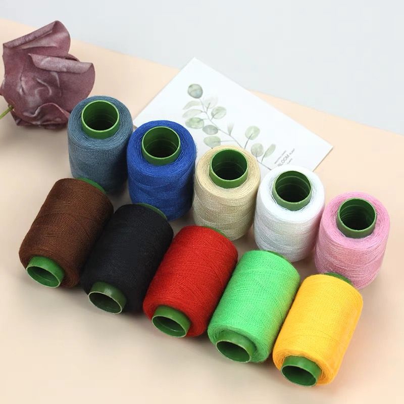 家用多色线轴涤纶缝纫线缝纫工具图片