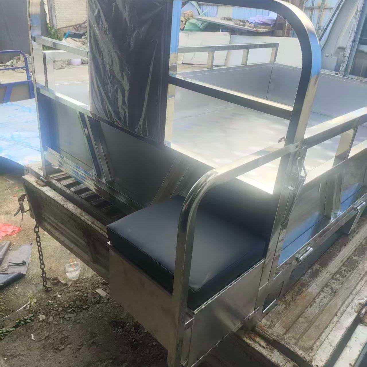 不锈钢工具箱三轮车副驾