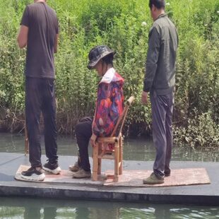 钓鱼水上浮板泡沫船养殖龙虾割草专用平稳耐用实心加厚平板船竹筏