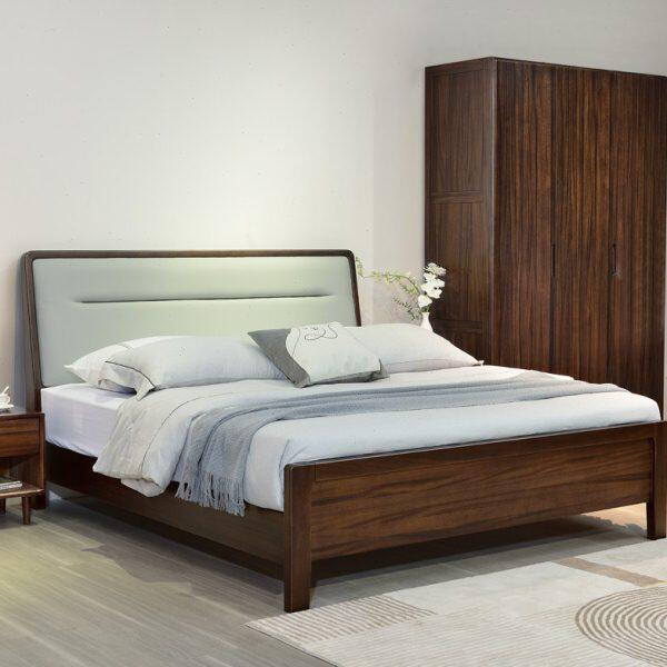 新中式全实木床现代简约1.8米双人软靠包1.5储物原木南美黑胡桃木