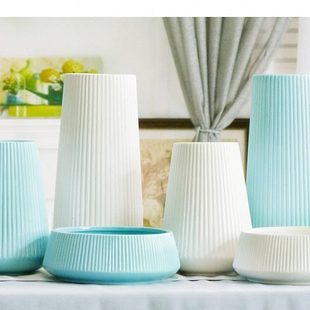 包邮 简约现代白色蓝色玉兰高温陶瓷花瓶插花三件套 家居装饰品摆