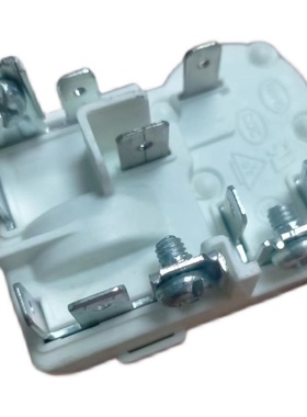 冰箱压缩机PTC启动器Zhb40-105P15C通用过载保护继电器白色带螺丝