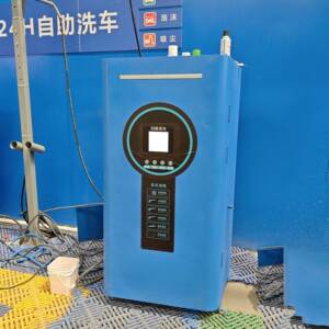不锈钢材质自助洗车机坚固耐腐蚀无惧风雨户外安装也能长久使用
